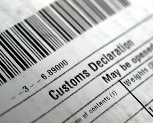 Example of customs declaration label.